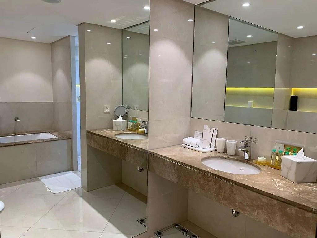 Vivienda Turki Al Awal Hotel Riyadh